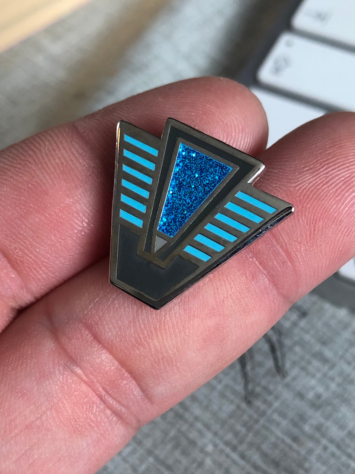 Chevrons Locked - Hard Enamel Stargate Pins