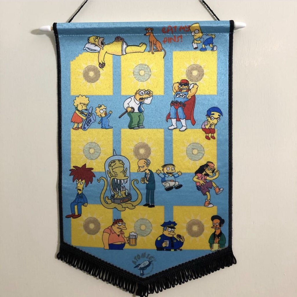 Simpsons Pin Pennant image 0