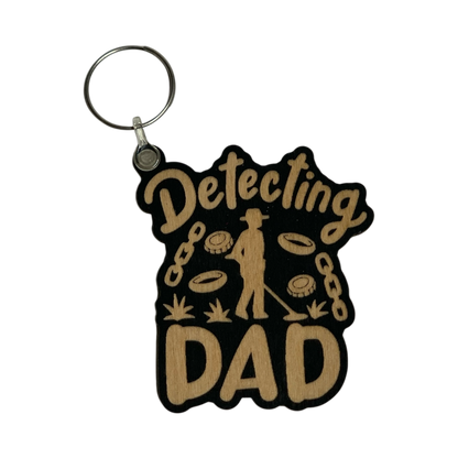 Detecting Dad | Metal Detectorist Wooden Keyring